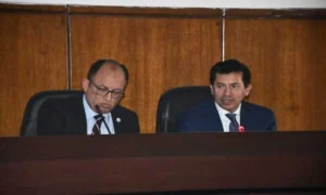 وزير الرياضة ورئيس جامعة حلوان 