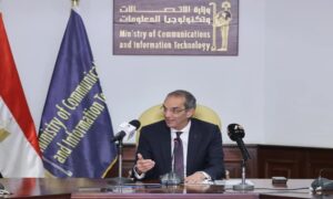 وزير الإتصالات الدكتور عمرو طلعت 