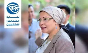 الدكتورة صفية القباني نقيب التشكيليين وعضو اللجنة العليا لملتقى الأقصر الدولي للتصوير بدورته الخامسة عشر