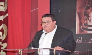 المخرج خالد جلال خلال كلمته بالمؤتمر الصحفي