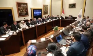 وزير الصحة يتابع تنفيذ التوجيهات الرئاسية بتحسين جودة الخدمات الصحية المقدمة للمواطنين