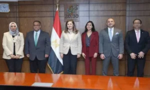 توقيع بروتوكول بين وزارة التخطيط ومؤسسة ساويرس وجامعة عين شمس لتطوير القرى الأكثر احتياجاً