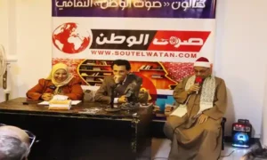 "جمال عبد المجيد" يعانق "نجيب محفوظ" . . عباقرة في الأدب وشركاء في "مصدر قلق"