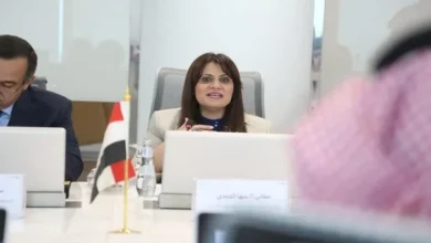 وزيرة الهجرة تتحدث