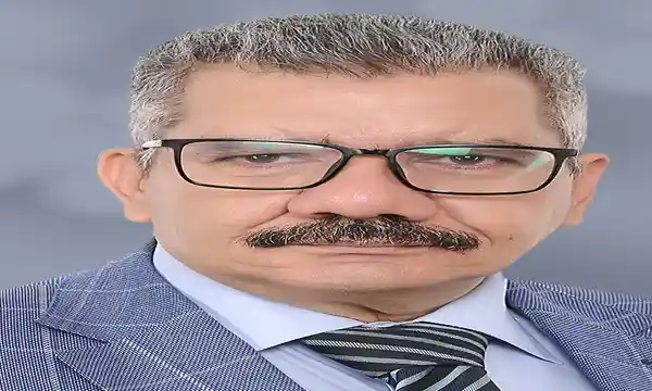 الشاعر محمد الشحات