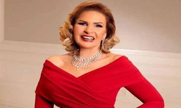 الفنانة المصرية يسرا