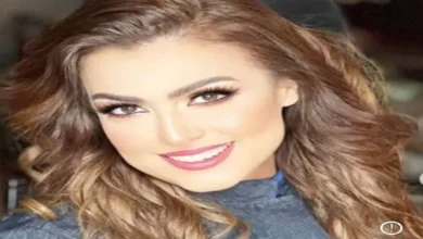 الفنانة سيمون