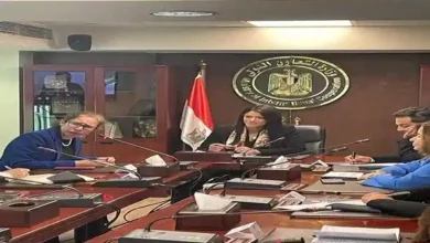 د. رانيا المشاط وزيرة التعاون الدولي أثناء الإجتماع
