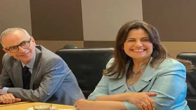 وزيرة الهجرة أثناء لقائها بالمستثمرين المصريين في الإمارات