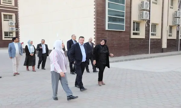 وفد هيئة كامبريدج للامتحانات، يزور مدرسة النيل المصرية الدولية بالشروق