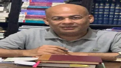 الكاتب محمد فيض خالد