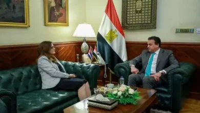 وزير الصحة يستقبل سفيرة دولة كوبا لدى مصر لبحث سبل التعاون في القطاع الصحي