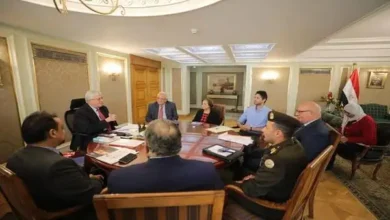 وزير التعليم العالي يلتقي بوفد اللجنة العلمية لإنتاج لقاح كورونا