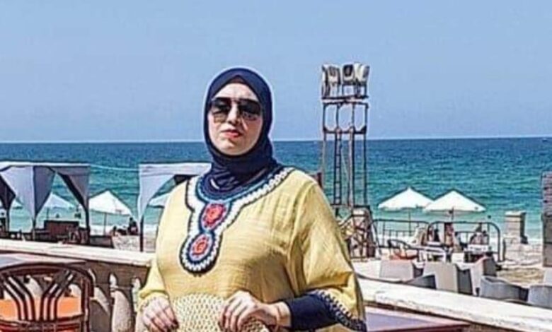 الأديبة هبة الله محمود