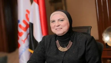 السيدة نيفين جامع