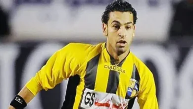 النجم المصري العالمي محمد صلاح حالياً بقميص ليفر بول