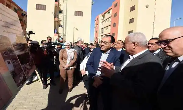 رئيس الوزراء يتفقد منطقة مساكن ناصر بالملاحة بالسويس
