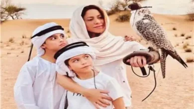 شاكيرا وأبنائها يحتفلون بالعام الجديد في صحراء دبي
