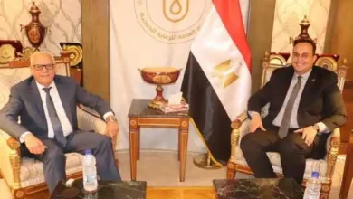 رئيس هيئة الرعاية الصحية مع محافظ بورسعيد