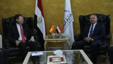 الفريق مهندس كامل الوزير وزير النقل وايرانزوغوتيريز سفير إسبانيا بالقاهرة