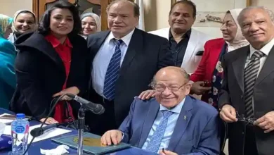 تكريم وسيم السيسي بصالون صديق عفيفي