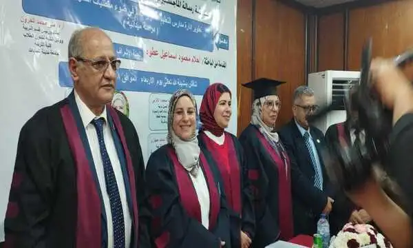 التحول الرقمي والعملية التعليمية في رسالة ماجستير بجامعة السادات