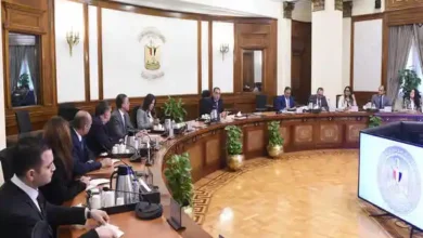 مدبولي يلتقي رئيس هيئة الاستثمار ونوابه الثلاثة الجُدد