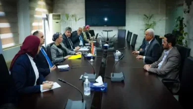 وزيرة البيئة ومحافظ السويس يناقشان الوضع الحالي لمنظومة إدارة المخلفات، وفرص الاستثمار بالمحافظة