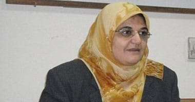 الكاتبة الصحفية نفيسة عبد الفتاح